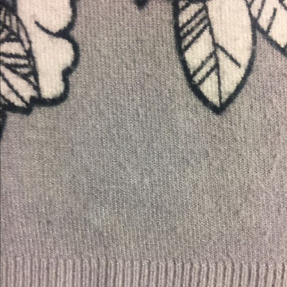 Cyrus Women’s Sweater, Size: L, Color: grey, white, black, button front-closure - Picture 7 of 14